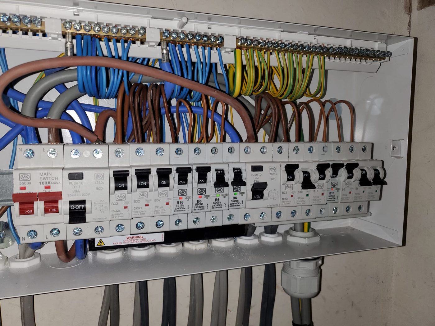 Neutral and earth connections laid out circuit by circuit for easy testing